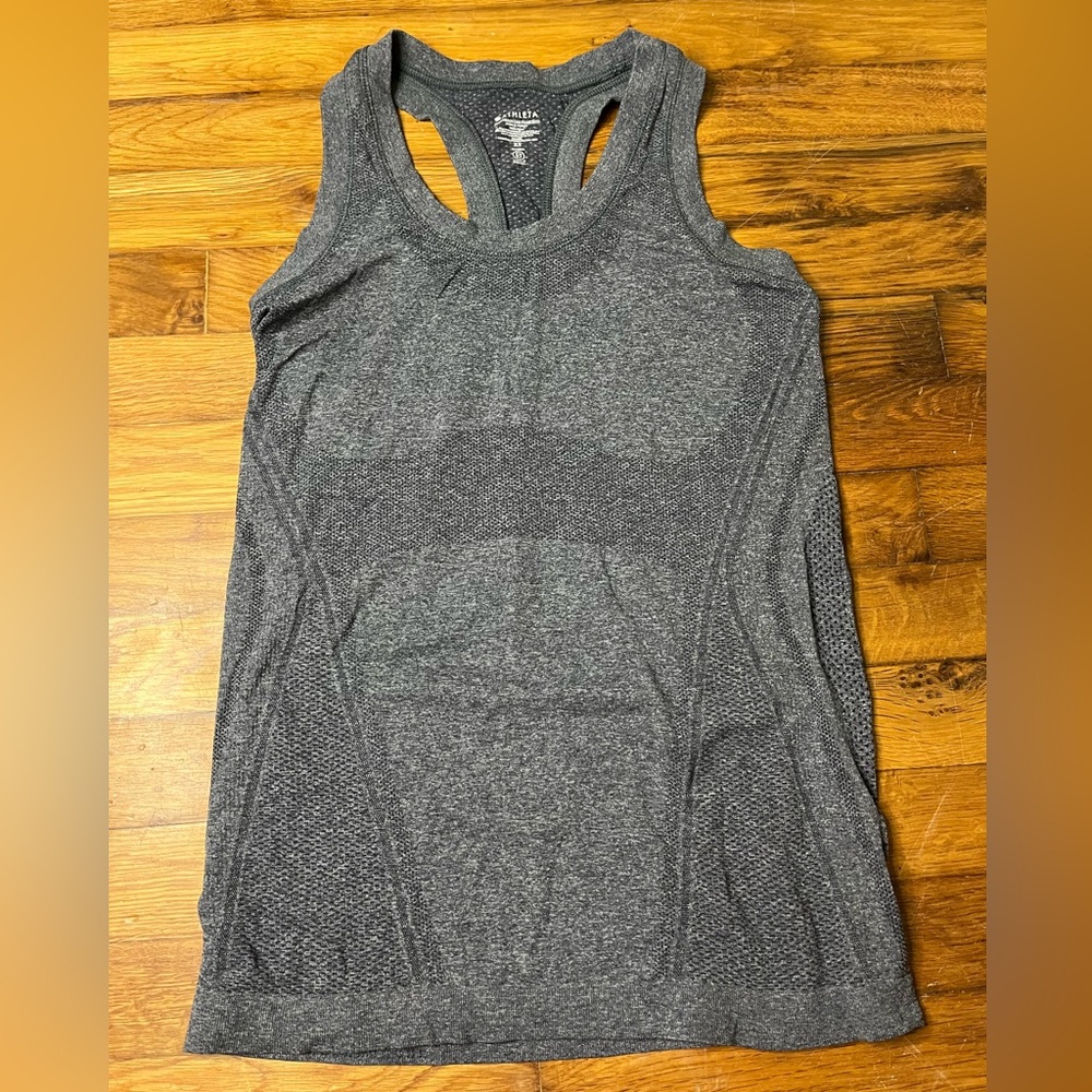 Athleta Gray Fitted Tank Top